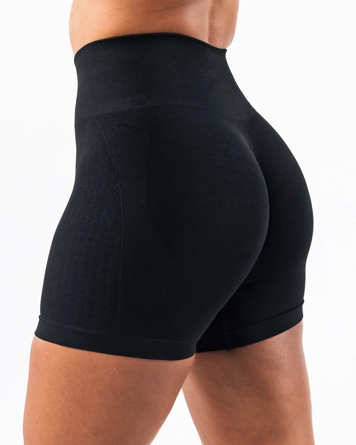 Short sans couture